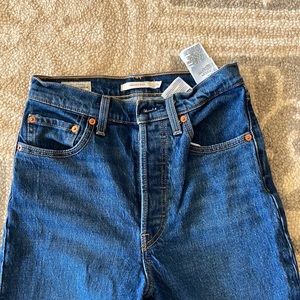 Levi’s ribcage bootcut